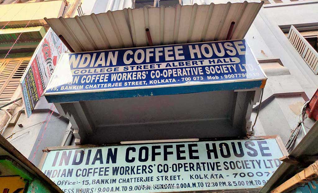 Indian Coffee House In Kolkata An Adda With Nostalgia Written All Over It Delhi Fun Dos Com