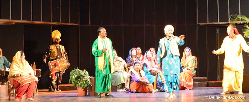Chann Badlan Da – A Punjabi play