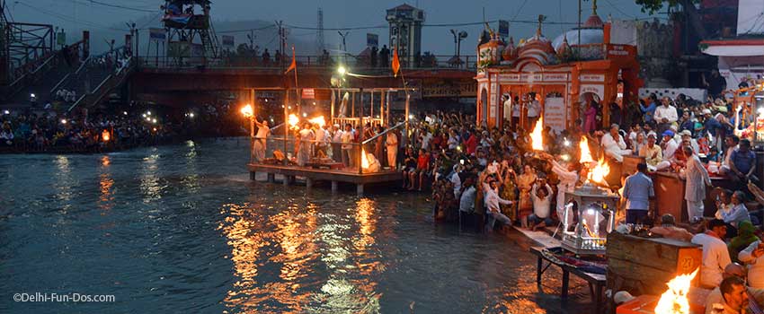 Ganga Aarti in Haridwar – The Divinity and The Spectacle