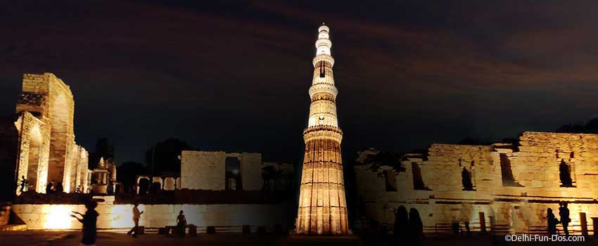 Well Illuminated Qutub Minar Now Open In The Night For Tourists
