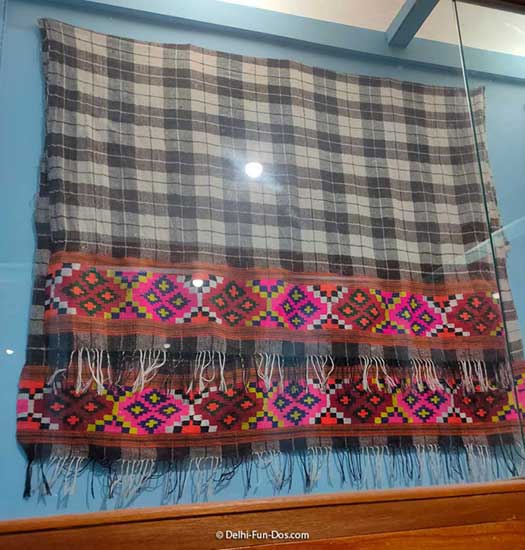 kullu shawl at museum of himachal culture folk art manali