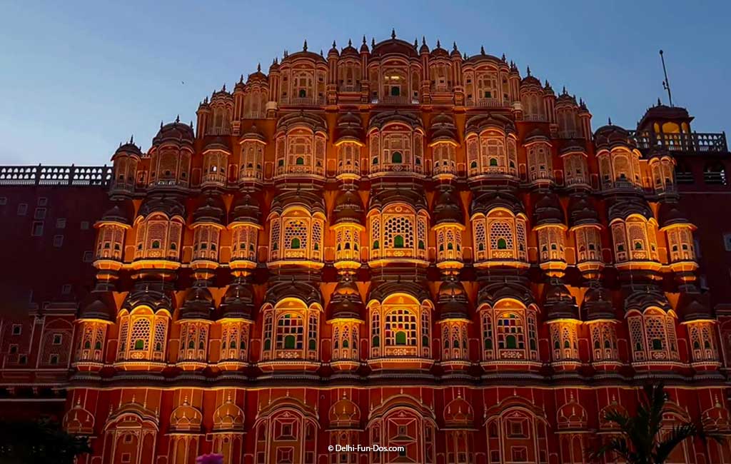 Beyond the Breeze: Unravelling Hawa Mahal in Jaipur