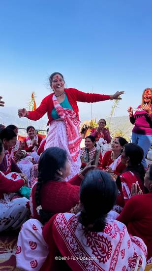 Mahila Holi in Ranikhet
