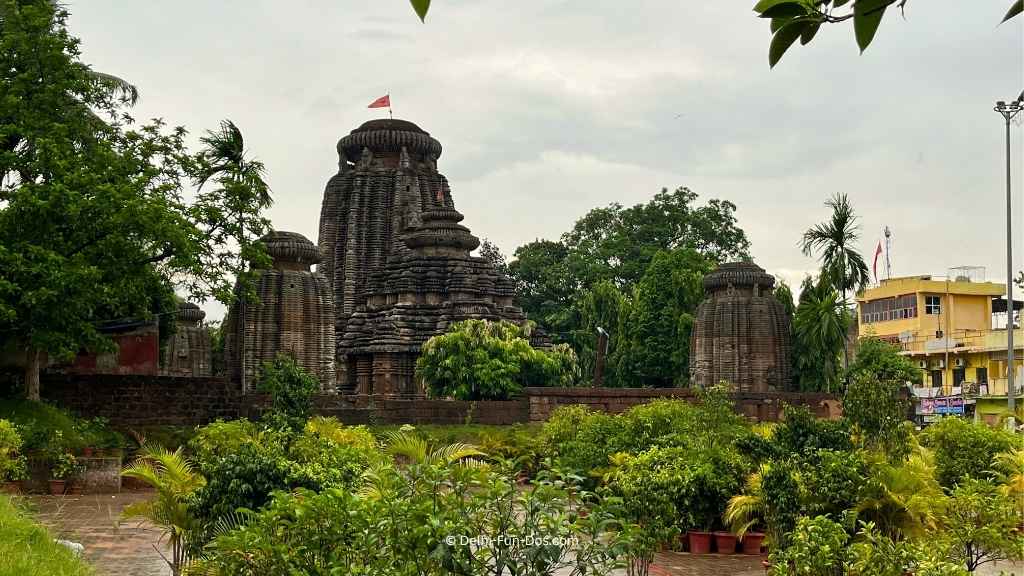 Ultimate Bhubaneswar Itinerary: Stunning Temples, Hidden Gems & Local Food Guide