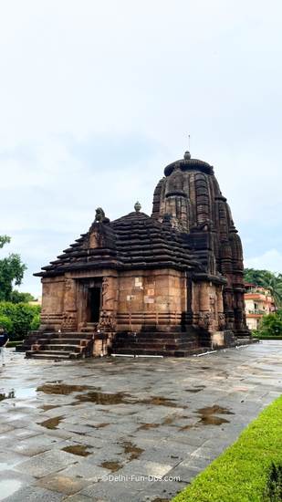 Raja-Rani-Temple-Bhubaneswar