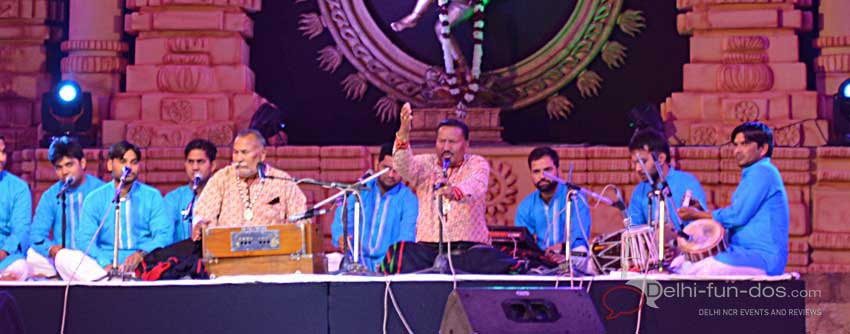 Wadali-brothers-at-national-cultural-festival-of-india-2015