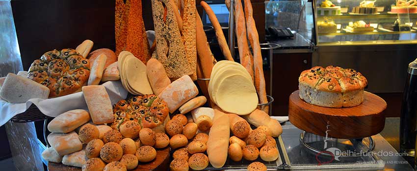 assorted-breads-NYC-radisson-Mediterranean-March