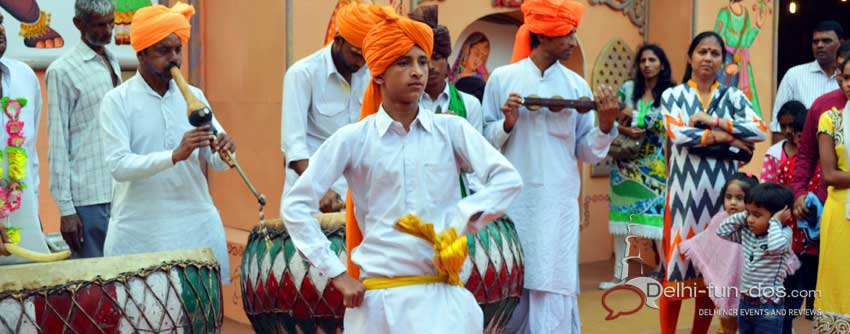 rajasthan-dancers-at-national-culture-festival-of-India